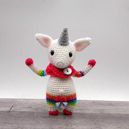 Crochet pattern - Juna the mini uni..