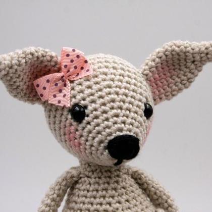 Crochet pattern: Amelia the mini ka..