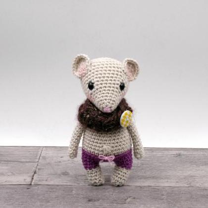 Crochet Pattern - Charlize The Mini Mouse