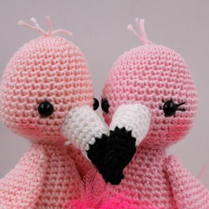 Crochet pattern: Eva the mini flami..
