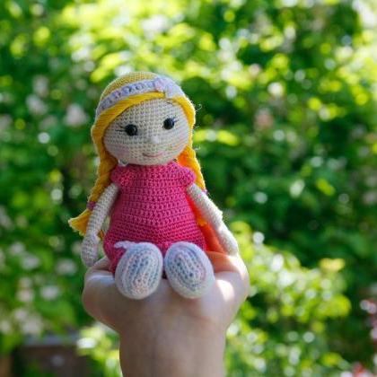 Crochet Pattern: Kate The Pocket Doll