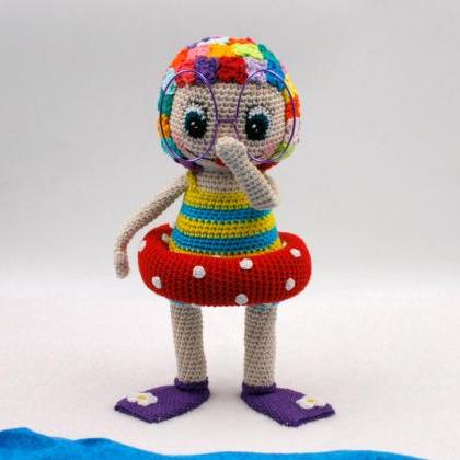 Crochet pattern: Claudine at the be..