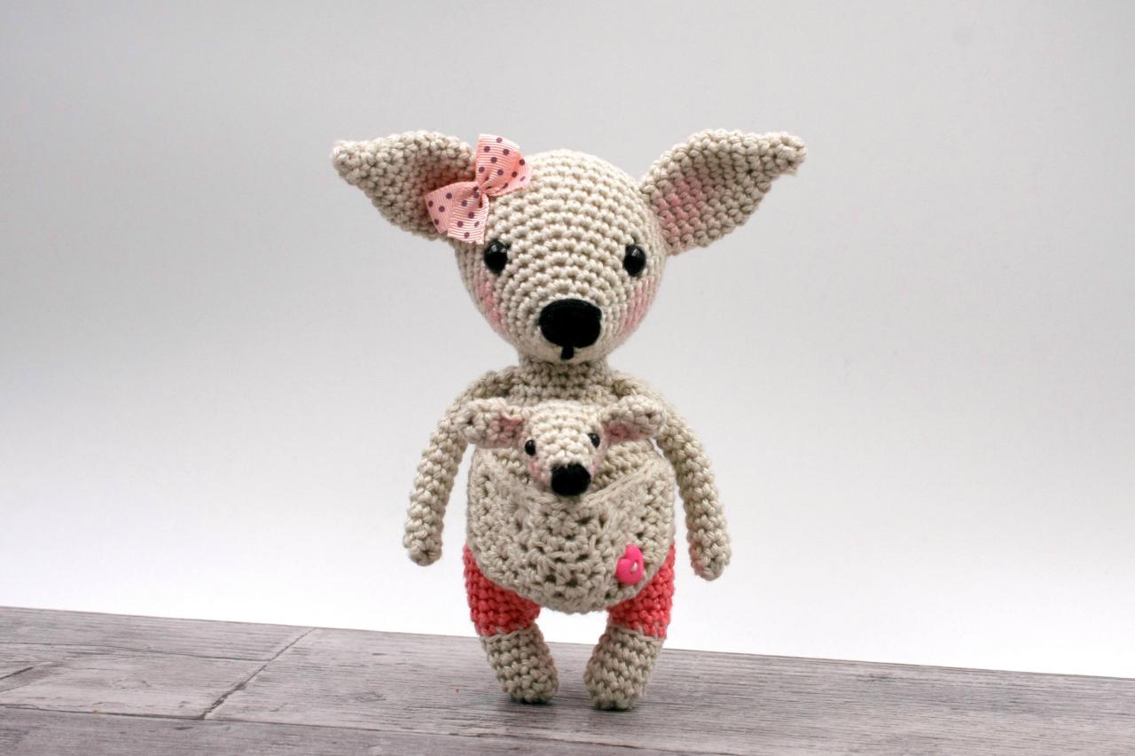 Crochet pattern: Amelia the mini kangaroo